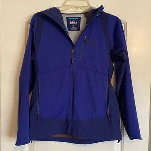 REI Women's Vibrant Blue Lightweight Jacket